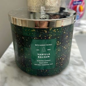Bath & Body Works Vanilla Balsam Candle